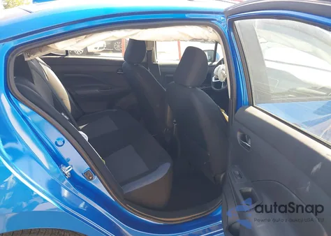 2024 Nissan Versa 1.6 Sv z USA, uszkodzony, nr VIN 3N1CN8EV8RL824221